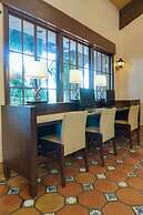 Buena Park Grand Hotel & Suites