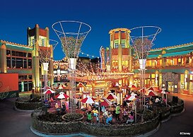 Buena Park Grand Hotel & Suites