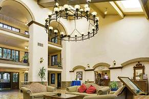 The Buena Park Grand Hotel & Suites