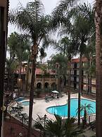 Buena Park Grand Hotel & Suites