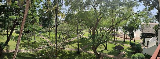 Serena Beach Resort and Spa