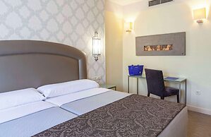 Hotel Macià Alfaros