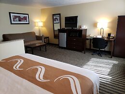 Quality Inn & Suites Vancouver - Hazel Dell