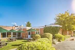 Holiday Inn Basingstoke by IHG
