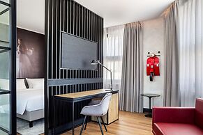 Radisson RED Madrid