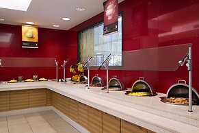 Embassy Suites by Hilton Detroit Metro Airport