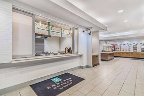 Embassy Suites by Hilton Detroit Metro Airport