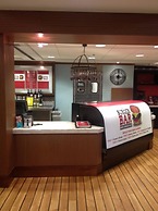 Embassy Suites by Hilton Detroit Metro Airport