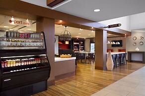 Embassy Suites by Hilton Detroit Metro Airport