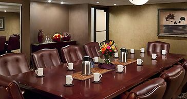 Bismarck Hotel and Conference Center