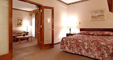 Bismarck Hotel and Conference Center