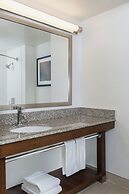 Four Points by Sheraton Milwaukee Airport