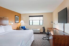 Four Points by Sheraton Milwaukee Airport