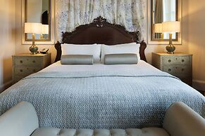 The Caledonian Edinburgh, Curio Collection by Hilton