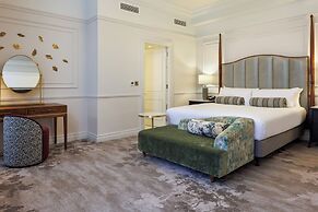 The Caledonian Edinburgh, Curio Collection by Hilton