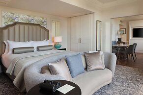The Caledonian Edinburgh, Curio Collection by Hilton