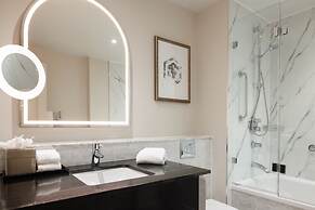 The Caledonian Edinburgh, Curio Collection by Hilton