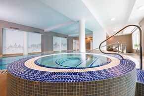 The Caledonian Edinburgh, Curio Collection by Hilton