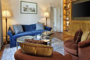 The Caledonian Edinburgh, Curio Collection by Hilton