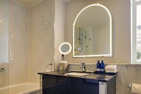 The Caledonian Edinburgh, Curio Collection by Hilton