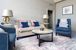 The Caledonian Edinburgh, Curio Collection by Hilton