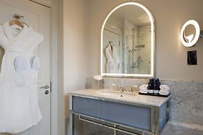 The Caledonian Edinburgh, Curio Collection by Hilton