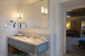 The Caledonian Edinburgh, Curio Collection by Hilton