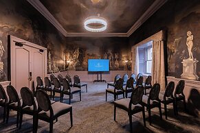 The Caledonian Edinburgh, Curio Collection by Hilton