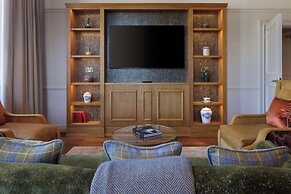 The Caledonian Edinburgh, Curio Collection by Hilton