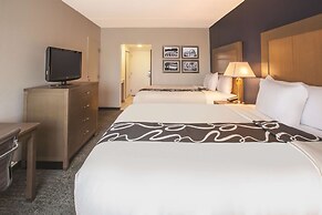 La Quinta Inn & Suites by Wyndham Philadelphia Airport
