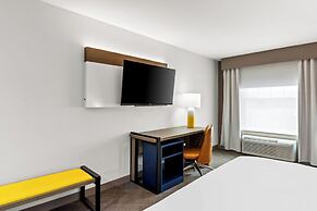 Comfort Inn & Suites Prince George - Fort Gregg