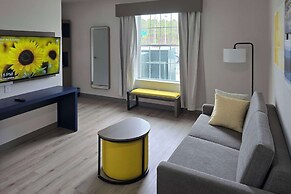 Comfort Inn & Suites Prince George - Fort Gregg