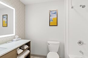 Comfort Inn & Suites Prince George - Fort Gregg