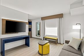 Comfort Inn & Suites Prince George - Fort Gregg