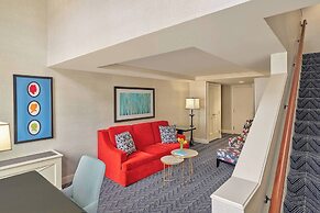 The Alexandrian Old Town Alexandria, Autograph Collection