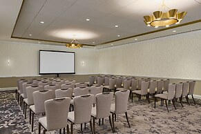 The Alexandrian Old Town Alexandria, Autograph Collection