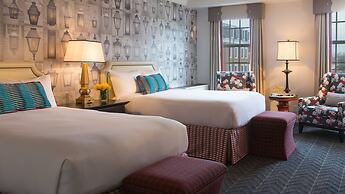 The Alexandrian Old Town Alexandria, Autograph Collection