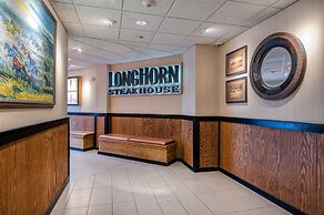 Holiday Inn Terre Haute by IHG