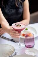Al Bustan Palace, a Ritz-Carlton Hotel