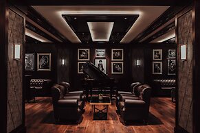 Al Bustan Palace, a Ritz-Carlton Hotel