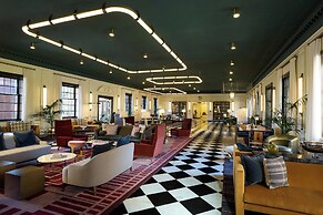 Dearborn Inn, Autograph Collection