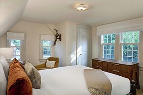 Dearborn Inn, Autograph Collection