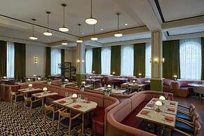 Dearborn Inn, Autograph Collection