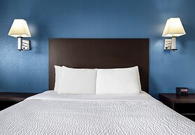 Baymont by Wyndham Kingman