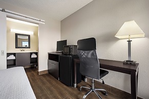 Baymont by Wyndham Kingman