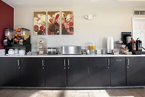 Baymont by Wyndham Kingman