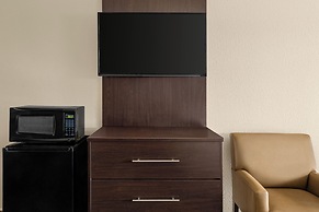 Baymont by Wyndham Kingman