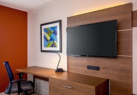 Holiday Inn Express Chesapeake - Norfolk by IHG