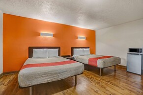 Motel 6 Clovis, NM