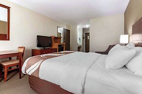 Quality Inn Hays I-70